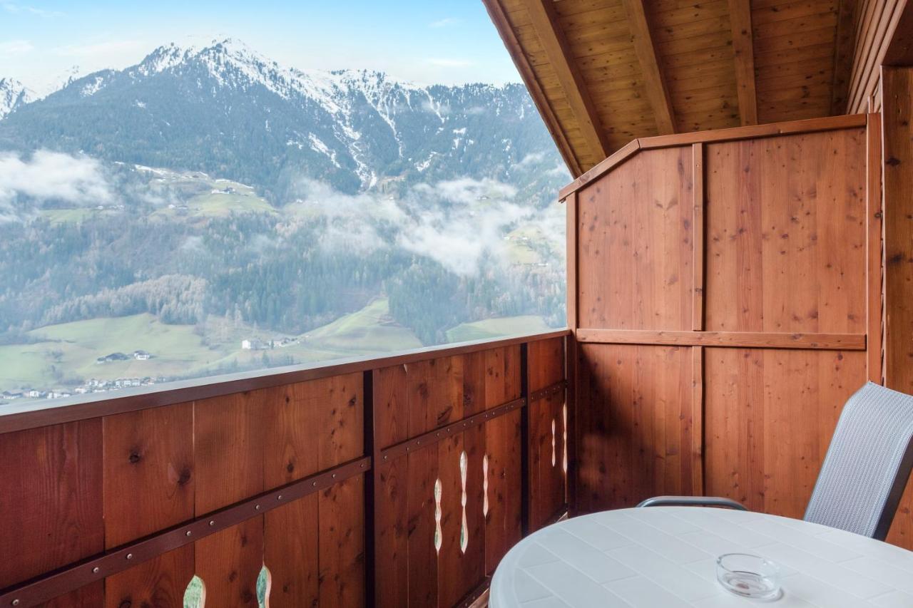 Hofschenke Pfeiftal - Bergwiese San Martino In Passiria  Екстериор снимка